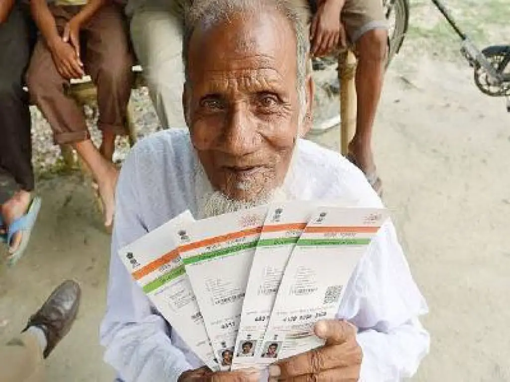 Aadhar-Card-for-senior-citizens