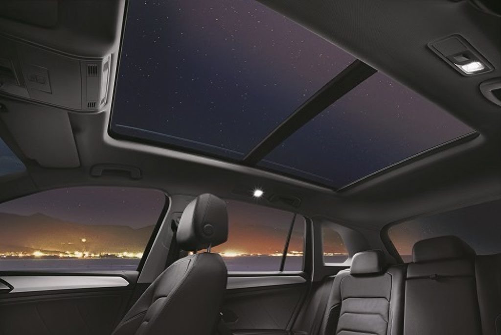 Volkswagen Tiguan - Sunroof